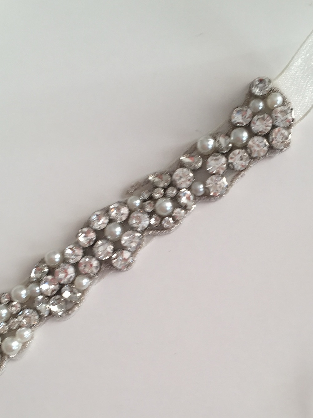 NWOT David's Bridal Pearl Crystal Cluster Sash Ribbon Waist Belt Hoco Bling - Picture 2 of 13
